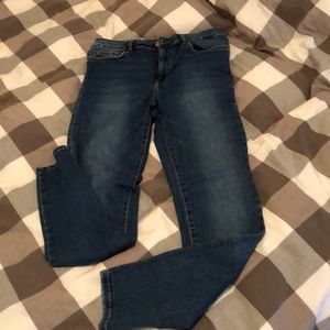 Skinny jeans